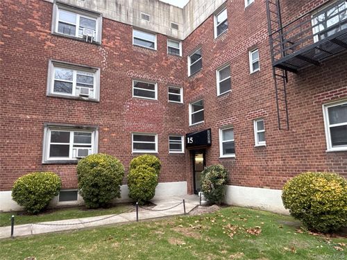 apt-3e-15 Schenck Ave, Great Neck, NY, 11021-3609 | Card Image