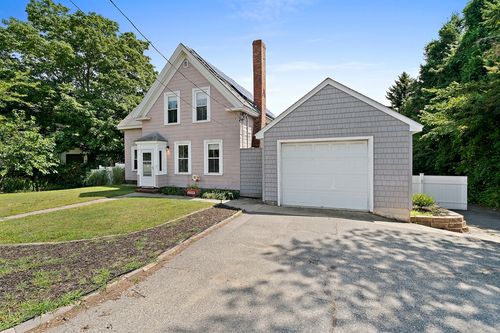 131 Pleasant Valley St, Methuen, MA, 01844-7227 | Card Image
