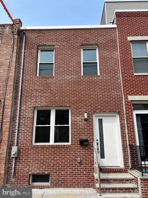 1226 S 22nd St, PHILADELPHIA, PA, 19146-4235 | Card Image