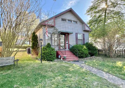 709 Whittington Ave, Hot Springs, AR, 71901-3320 | Card Image