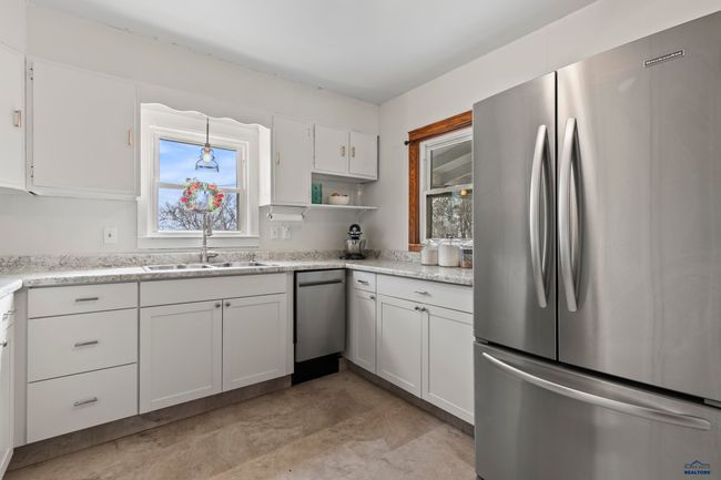 CHESTNUT - 309 Other, House other with 4 bedrooms, 2 bathrooms and null parking in Kadoka SD | Image 14