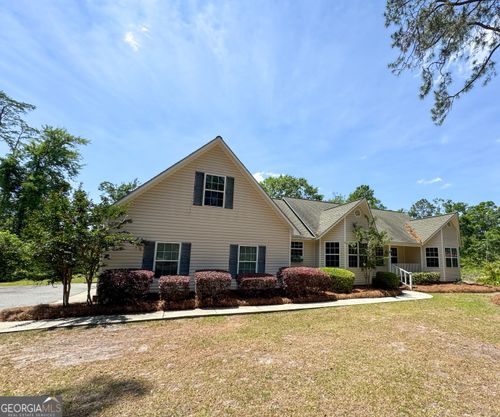 98 Joey Ln, Baxley, GA, 31513-8078 | Card Image
