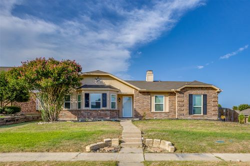 4520 Inman Dr, The Colony, TX, 75056-3315 | Card Image