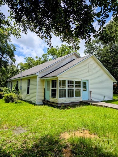 912 5th Ave, TWIN CITY, GA, 30471-3932 | Card Image