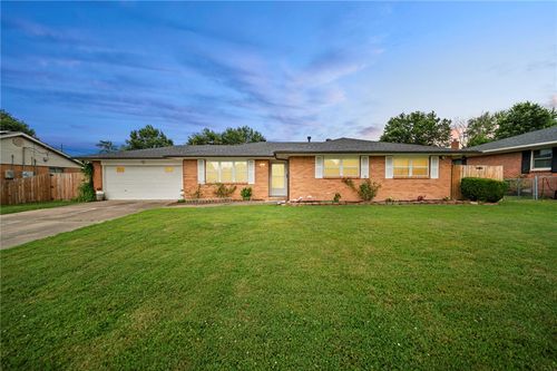 501 Janet St, Springdale, AR, 72762-5044 | Card Image
