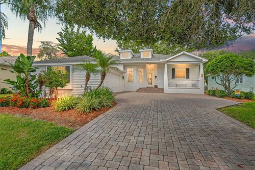 2820 Swan Cir, Dunedin, FL, 34698-1566 | Card Image