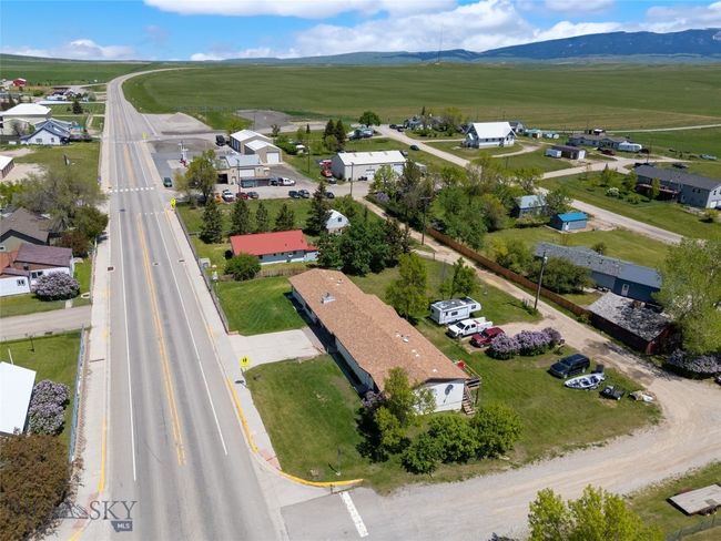 202 High St, Home with 0 bedrooms, 0 bathrooms and null parking in Judith Gap MT | Image 9