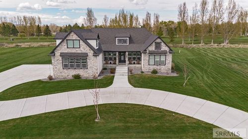 4035 E Fairway Dr, Rigby, ID, 83442-5271 | Card Image