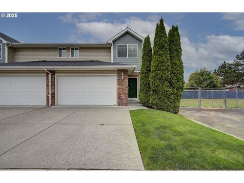13926 Ne 7th Ct, Vancouver, WA, 98685-1418 | Card Image