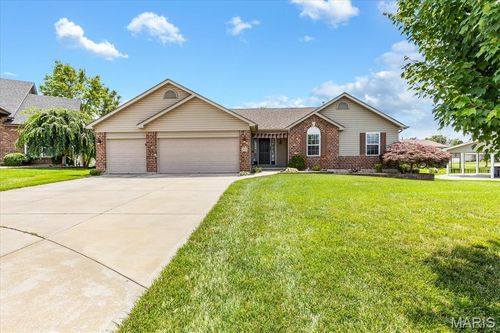 1910 Homefield Prairie Ct, O Fallon, MO, 63366-4747 | Card Image