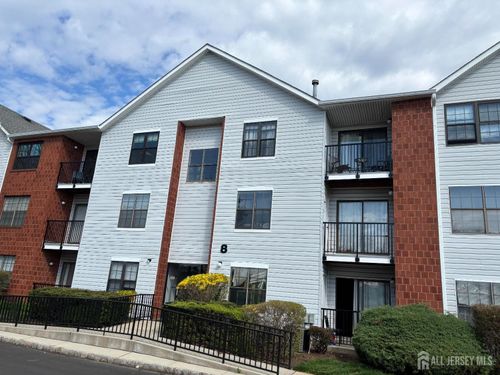 98 Keystone Ct, Edison, NJ, 08817-3794 | Card Image