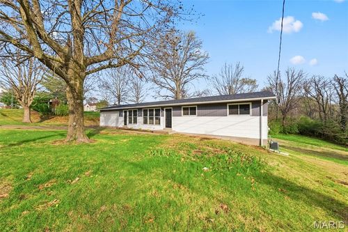 13035 Old Jamestown Rd, Black Jack, MO, 63033-4631 | Card Image