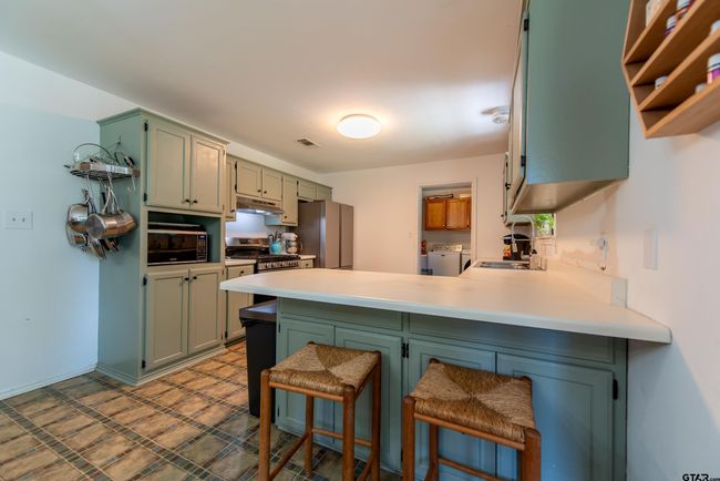 103 Irvin Ln, House other with 3 bedrooms, 2 bathrooms and null parking in Mt Vernon TX | Image 11