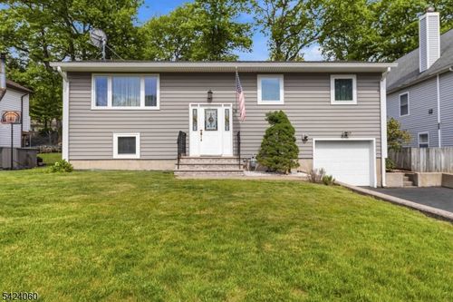 22 Ronald Ave, Rockaway, NJ, 07866-1920 | Card Image