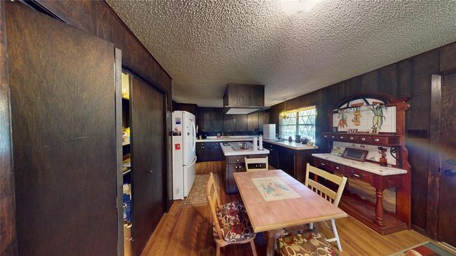 130 Dickey St, House other with 3 bedrooms, 2 bathrooms and 2 parking in BRONSON TX | Image 6