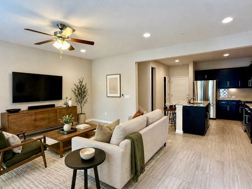 73-6814 E Riverside Drive, Austin, TX, 78741 | Card Image