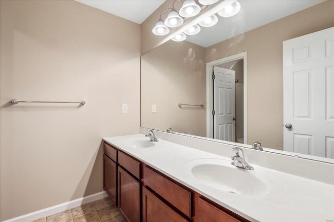 2601 Crimson View Dr, House other with 4 bedrooms, 3 bathrooms and 3 parking in Shiloh IL | Image 31