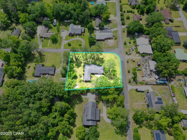 5370 Cherry St, House other with 2 bedrooms, 3 bathrooms and null parking in Graceville FL | Image 12