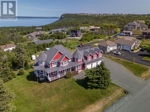 3 Everest St, Paradise, NL, A1L0B7 | Card Image