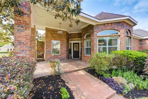 2007 N Greens Blvd, Richmond, TX, 77406-6674 | Card Image