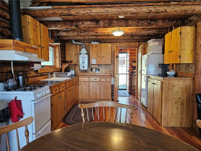 44625 Wild Horse Island Ln, House other with 2 bedrooms, 1 bathrooms and null parking in Dayton MT | Image 82