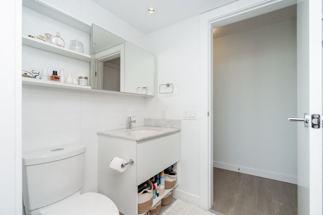 2810 - 908 Quayside Dr, Condo with 1 bedrooms, 1 bathrooms and 1 parking in New Westminster BC | Image 21