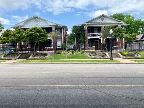 apt-a-905 N Bishop Ave, Dallas, TX, 75208-4222 | Card Image