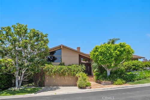 2 N Alta Mira Rd, Laguna Beach, CA, 92651 | Card Image