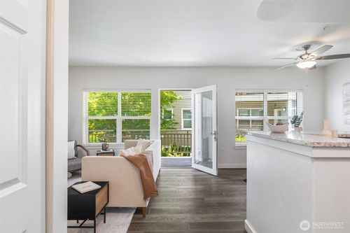 apt-208-3221 Sw Avalon Way, Seattle, WA, 98126-4423 | Card Image