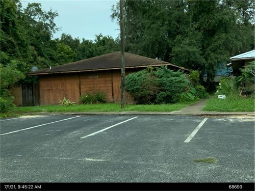 3234 Sw 25th Dr, GAINESVILLE, FL, 32608-7837 | Card Image
