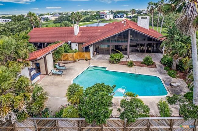 1809 W Harrison Ave, House other with 3 bedrooms, 4 bathrooms and 3 parking in Port O Connor TX | Image 14