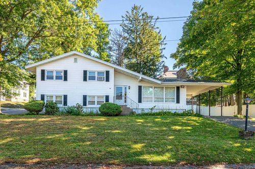 11 Adelaide Ave, Methuen, MA, 01844-5024 | Card Image