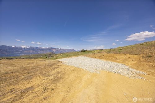 139 Mountain Ridge Ln, Chelan, WA, 98816-7301 | Card Image