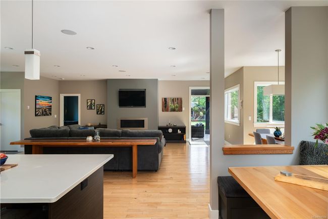 3022 Sarah Dr, House other with 5 bedrooms, 4 bathrooms and 5 parking in Sooke BC | Image 14