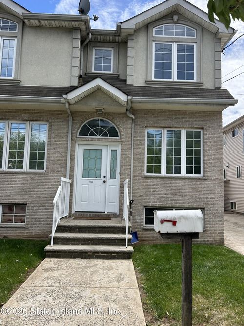 1322 Rockland Avenue, Staten Island, NY, 10314 | Card Image