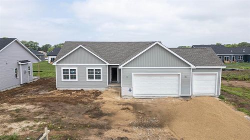 1973 Sequoia Dr, Janesville, WI, 53545-8700 | Card Image