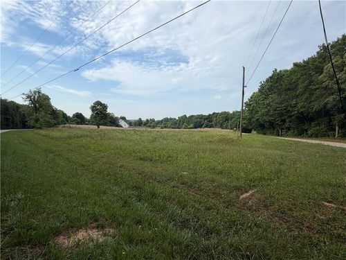 5312 Buffington Rd, Gillsville, GA, 30543-2617 | Card Image