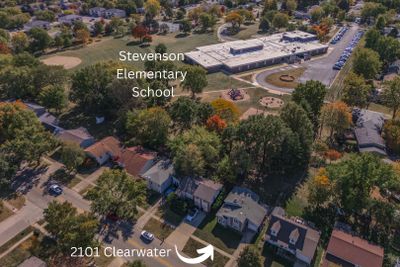 2101 Clearwater Avenue, House other with 5 bedrooms, 2 bathrooms and 1 parking in Bloomington IL | Image 2