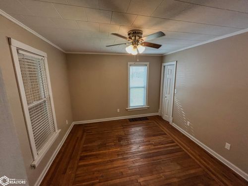 202 E Cedar St, Massena, IA, 50853-1008 | Card Image