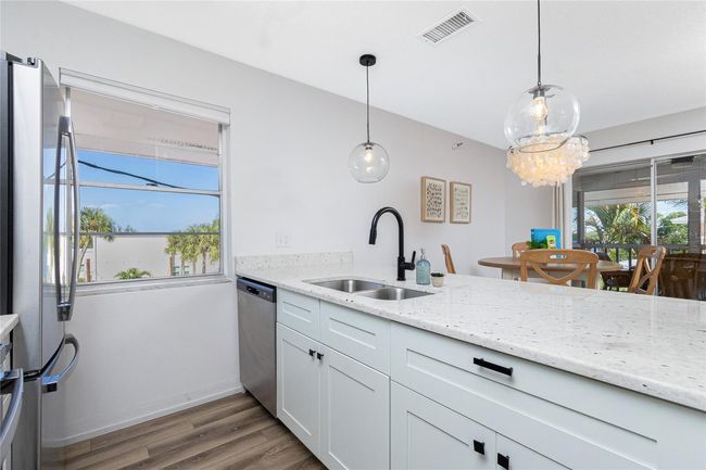UNIT-2B - 2375 N Beach Rd, Condo with 2 bedrooms, 1 bathrooms and null parking in Englewood FL | Image 14