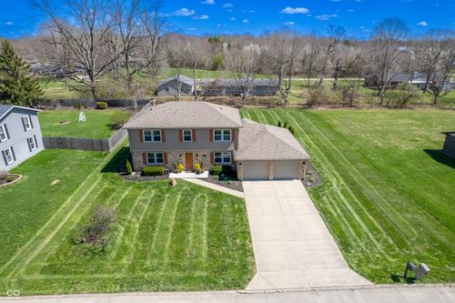 2328 Discovery Dr, Anderson, IN, 46017-9528 | Card Image