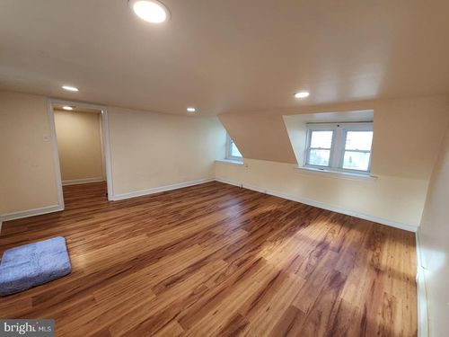 apt-3-228 Crawford Ave, CONSHOHOCKEN, PA, 19428-2954 | Card Image