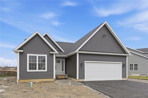 3 Hickory Ln, Lancaster, NY, 14086-3074 | Card Image