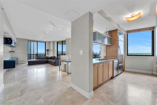apt-1604-16275 Collins Ave, Sunny Isles Beach, FL, 33160-4329 | Card Image