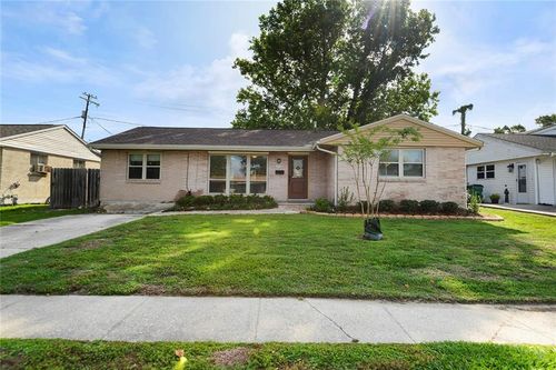 4309 Tartan Dr, Metairie, LA, 70003-1452 | Card Image