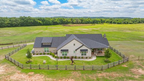 5255 Dennis Road Road, Weatherford, TX, 76087 | Card Image