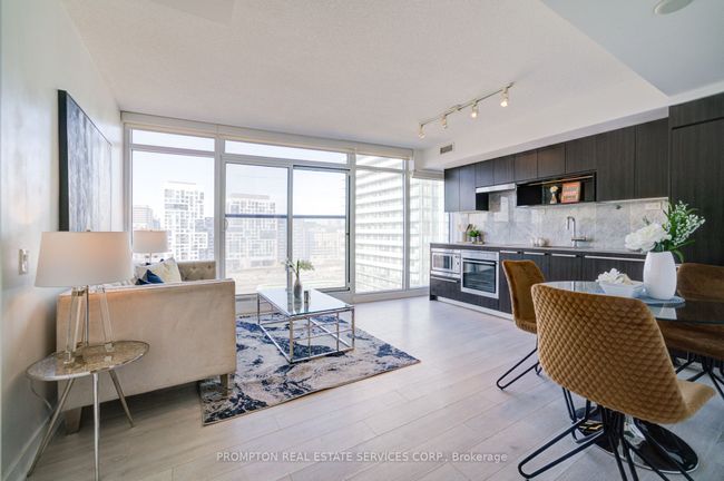 1205 - 80 Queens Wharf Rd, Condo with 1 bedrooms, 1 bathrooms and 1 parking in Toronto ON | Image 6