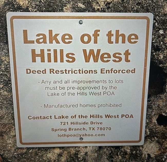 View of sign Re Deed Restrictions | Image 14