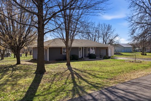 506 First St, Stockton, MO, 65785-5000 | Card Image