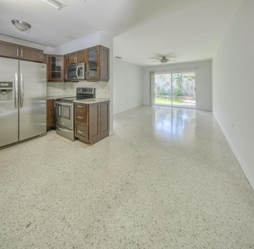 2-305 S Federal Hwy, Lake Worth Beach, FL, 33460-4674 | Card Image